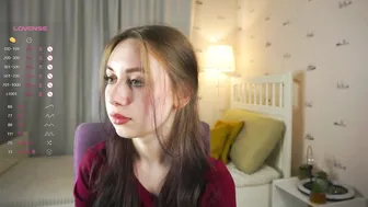 Lynngroves webcam show 05-27-2025