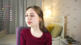 lynngroves recorded nude video 39194