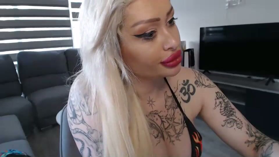 Deewhitee (05/27/2025)