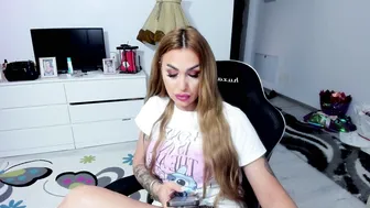 golddivine00 recorded nude video 39811