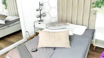 chikibom28 video chat porn 11-29-2025