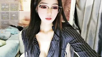 _iuiu_ recorded nude video 390271