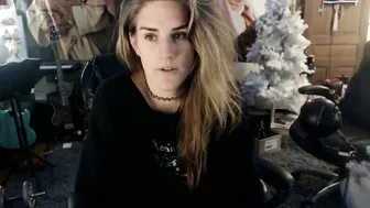 katiecutie_5 cam 11-29-2025