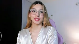 h3y_mia3 recorded nude video 390513