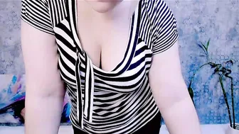 djullia bigboobs 11/29/2025