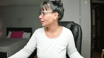 Ella_sweety0 babe - 11/27/2025