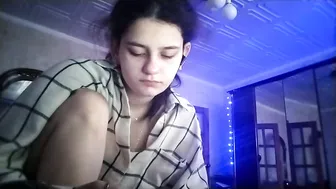 elindente young cam girl chat