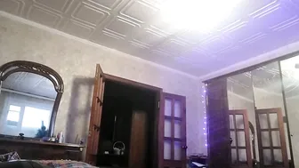 elindente young cam girl chat