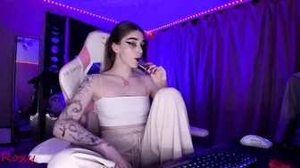 _yourwetdreams_ video cam porn 11-28-2025