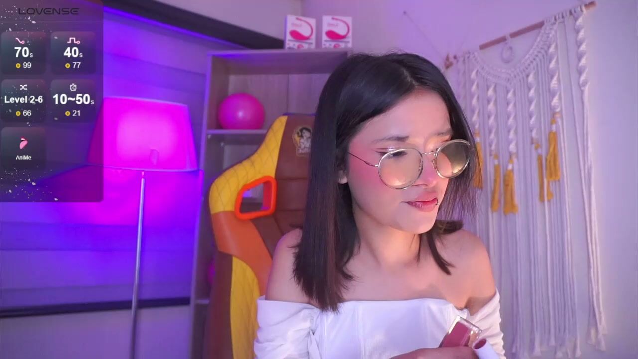 aura_rouss sex chat nude cam