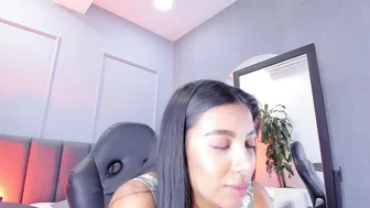 elisa_castrillon chat porn video (11/28/2025)
