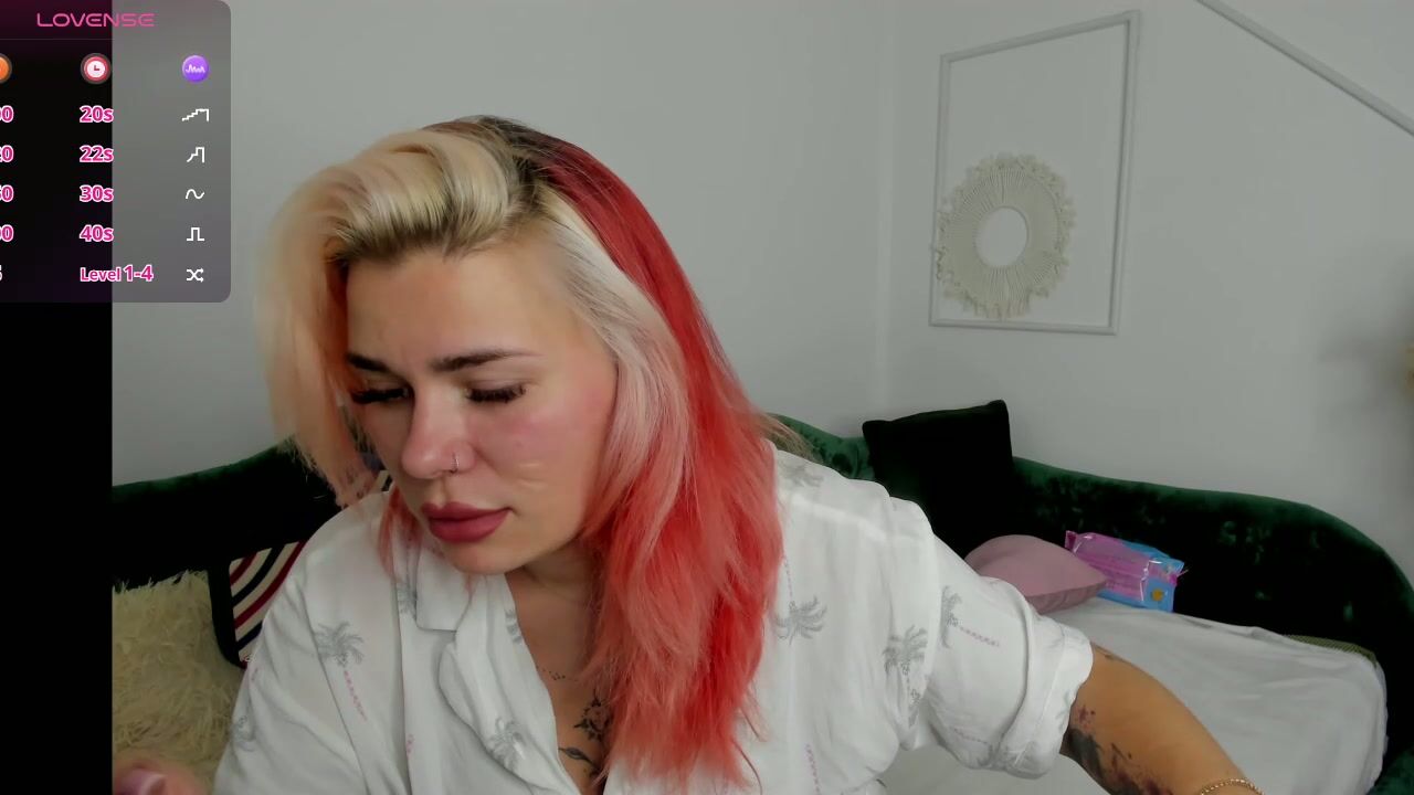 Naughty_kittyy1 porn hot webcam porn
