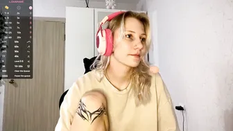 Foxysable shy - 11/29/2025
