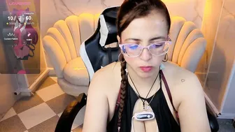 _evoni_b xxx chat (11-29-2025)