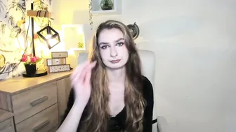 hot_1nina 11/28/2025
