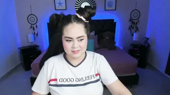 _oliviajoness (11/28/2025)