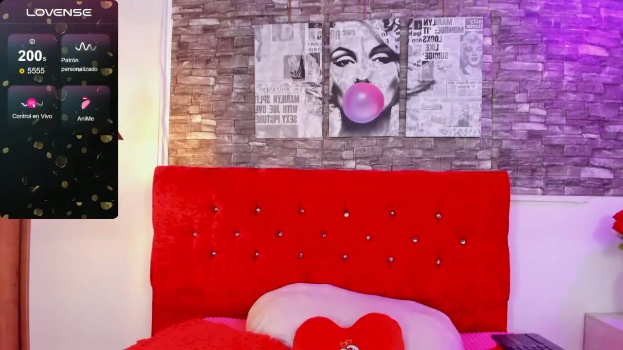 emily_sc ebony chat cam sex