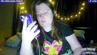 Molly_moons posing on webcam 29-Nov-25