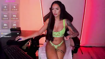 alicemadyson on cam 11/29/2025