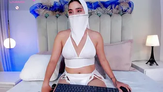 Melanie_hillz hot webcam porn video (11-30-2025)