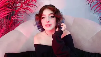 Eva_halsey (11-30-2025)