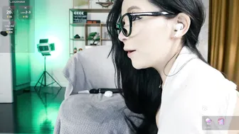 Baeasian squirt cam porn video