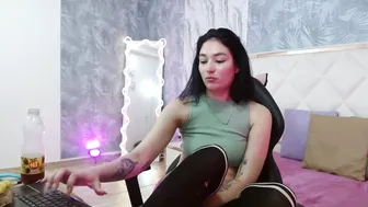 miku_tay recorded nude video 395776