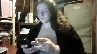 lilbitzzz young webcam chat