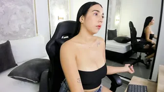 olivia_willoow (11-30-2025)