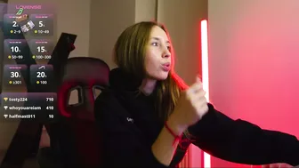 agelina_summer dildo - (11/30/2025)