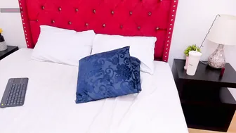 Jessicabacker cam video (11-30-2025)