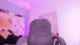 Aishakassandra amateur webcam video (11/30/2025)