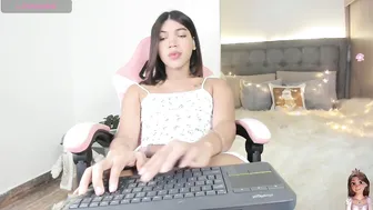 your_favorite_doll_ hot amateur live cam video