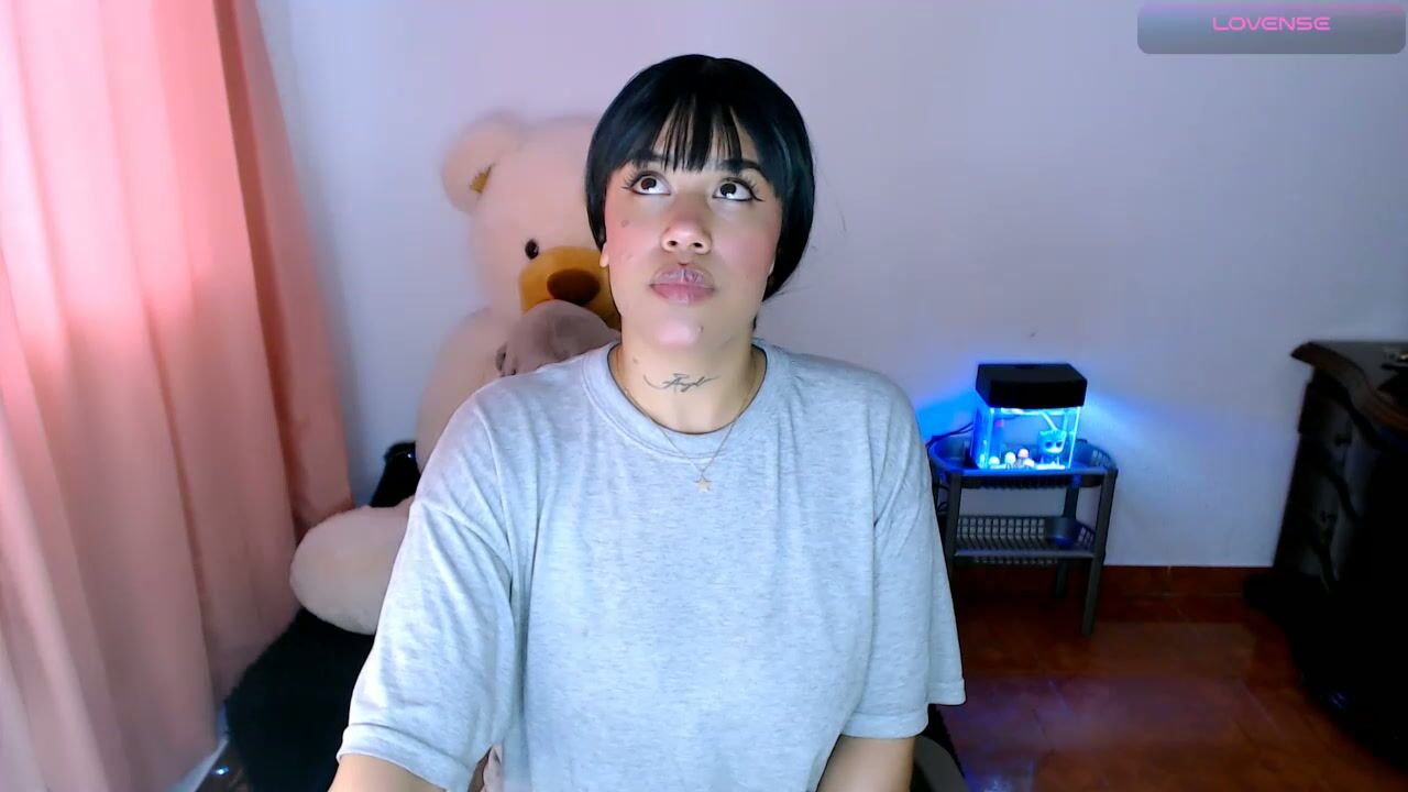 Sweet_angel2001 nude (11/30/2025)