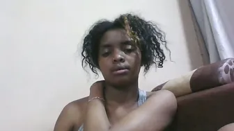 Lea96546 posing on webcam 30 November 2025