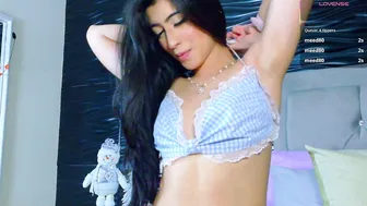 Amber_bull latina - 11/30/2025