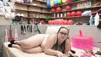 kimberlycaprice bigass show