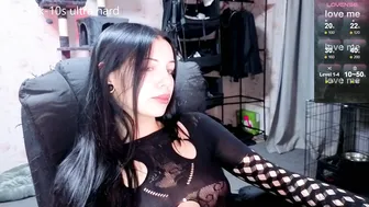 joan_wilson (12-01-2025) goth