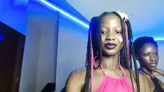 Pinky_niela amateur live cam video 01-Dec-2025