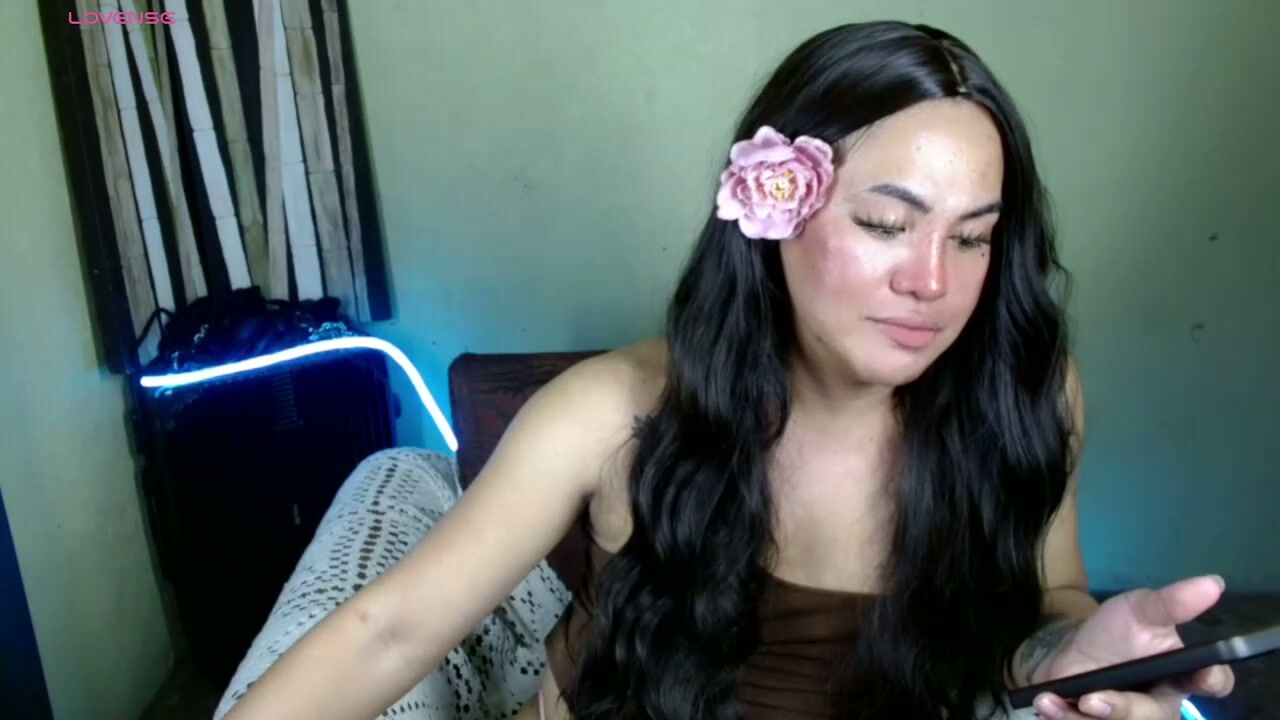Xcalisthra_69x smallboobs cam sex chat