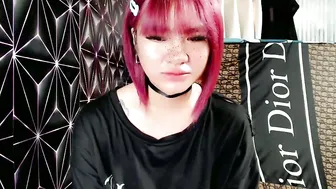 Queen_elicktra smallboobs 12/01/2025