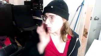 Jennyneeds trans live on cam