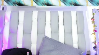Isadiazz skinny horny amateur video