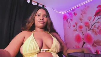 thais_waldrof recorded nude video 401879