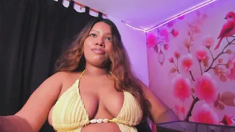Thais_waldrof cam video 12-01-2025