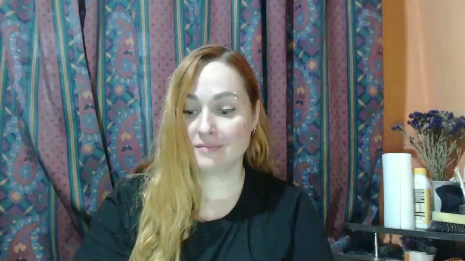 zara_red lovense 12/01/2025