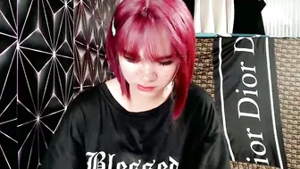 Queen_elicktra smallboobs - 01-Dec-2025