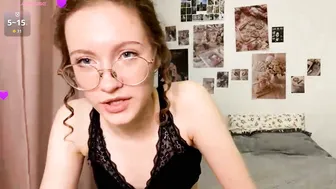 Yaniraekberg shy - 12/01/2025