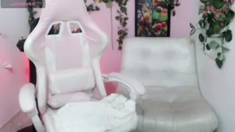 Evil_stepmothers mature webcam chat
