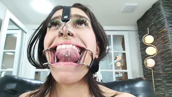 miss___sabrina webcam 12/01/2025